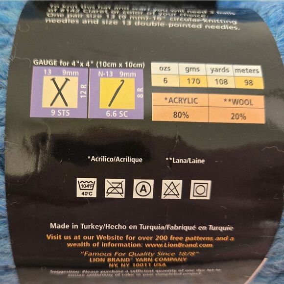 Lion Brand Wool-Ease Thick & Quick Yarn in SKY BLUE 6oz Ea - Picture 7 of 9